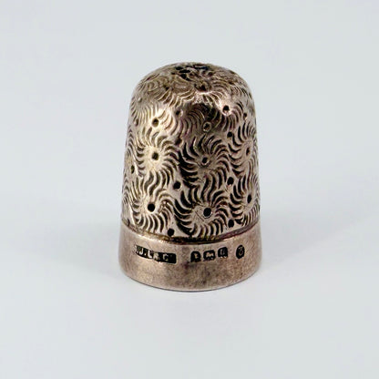 Antique Sterling Silver Thimble – Birmingham 1919 – S. J. Levi & Co.