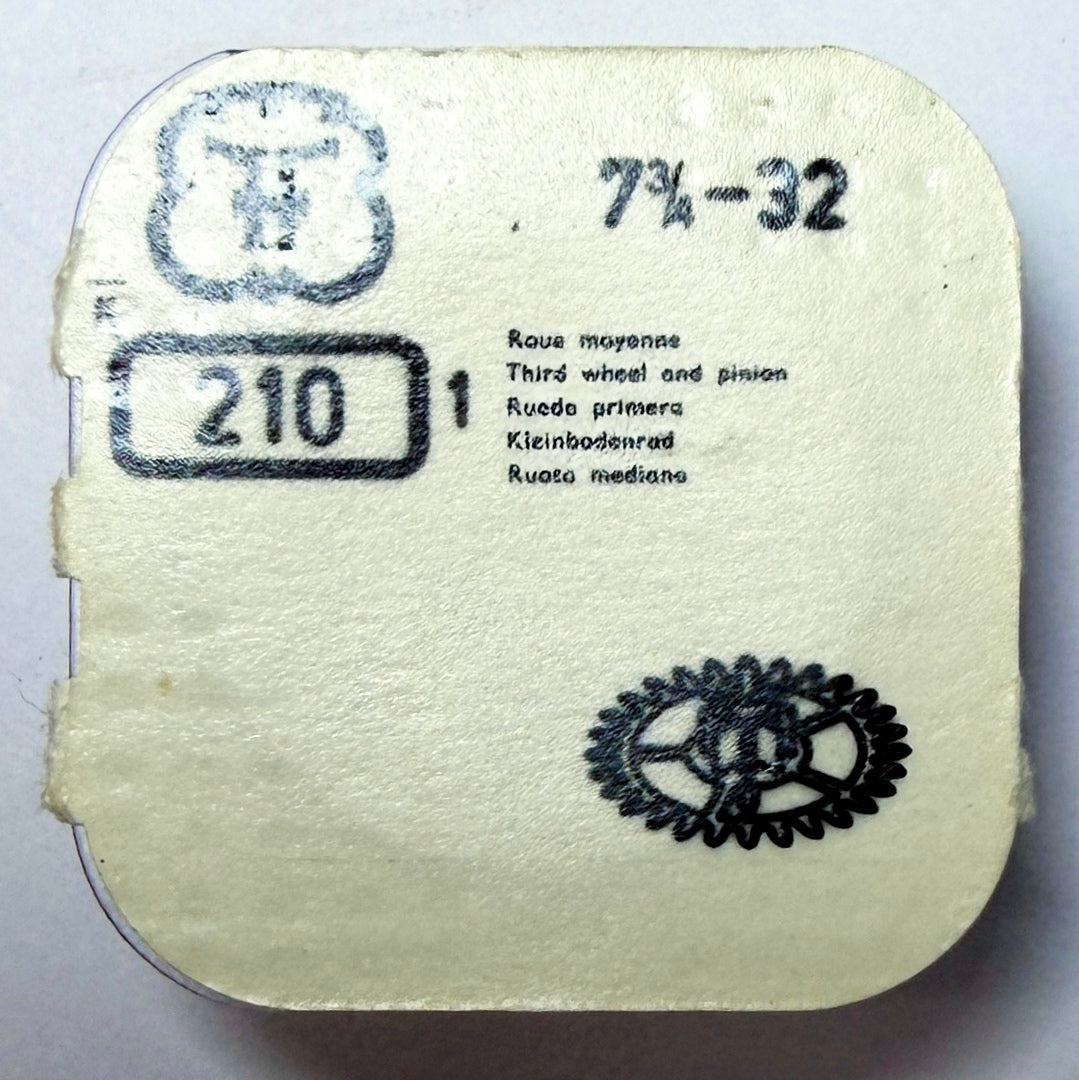 FHF 32 - Third Wheel & Pinion - 210