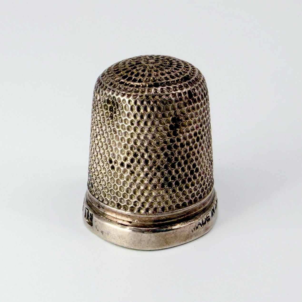 Antique Sterling Silver Thimble – "THE SPA" – H.G. & S.