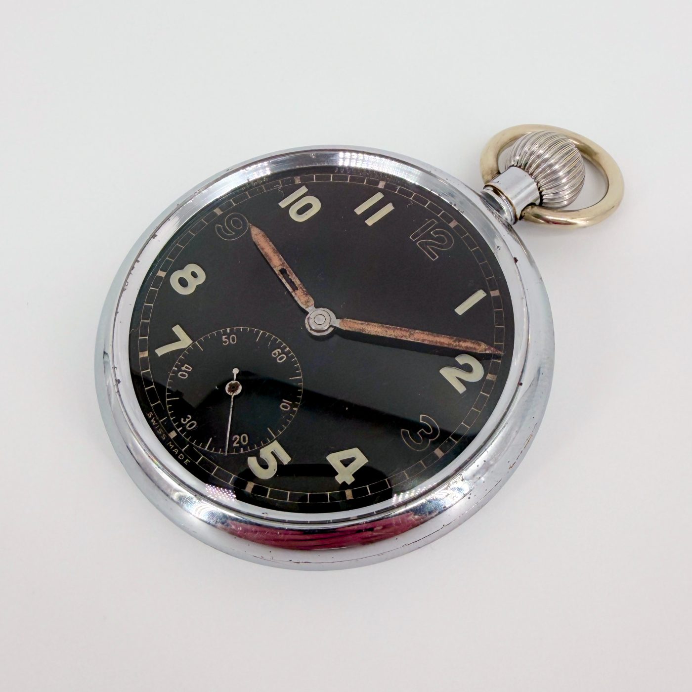 GSTP Bravingtons British Military Pocket Watch, Black Dial, 15 Jewels, c. WWII - image 4