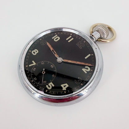 GSTP Bravingtons British Military Pocket Watch, Black Dial, 15 Jewels, c. WWII - image 4