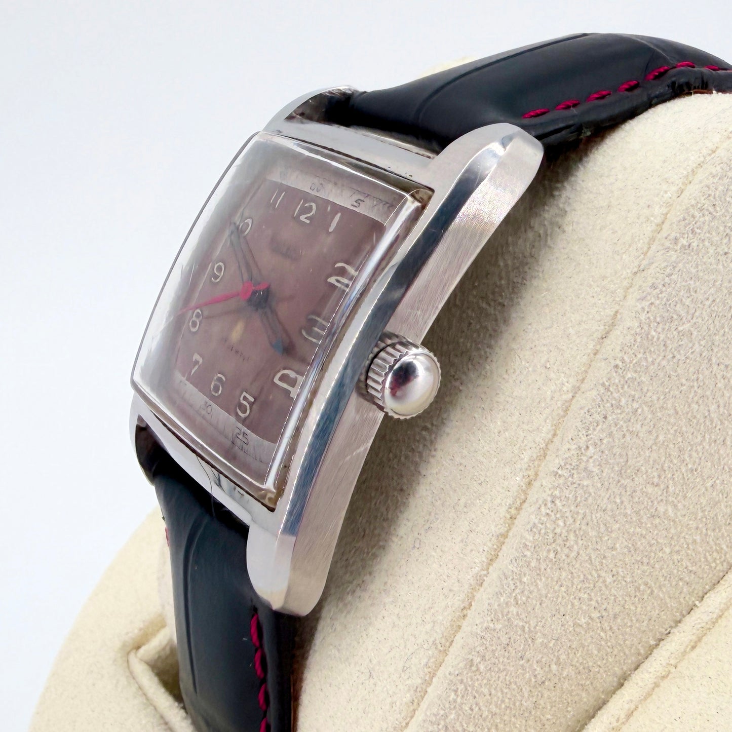 Vintage Rotary Wristwatch – 17 Jewels – Cal. 670 – c.1940s/50s
