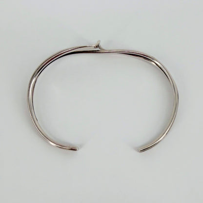 Gerald Owen Sterling Silver Bangle – Modernist Twist Design
