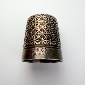 Antique Dorcas Sterling Silver Thimble – Charles Horner – Size 4