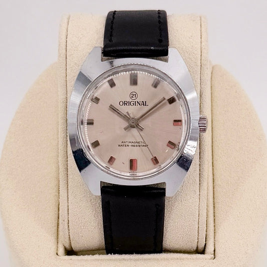21 Original Vintage Swiss Manual Wind Wristwatch – c.1970s – Working