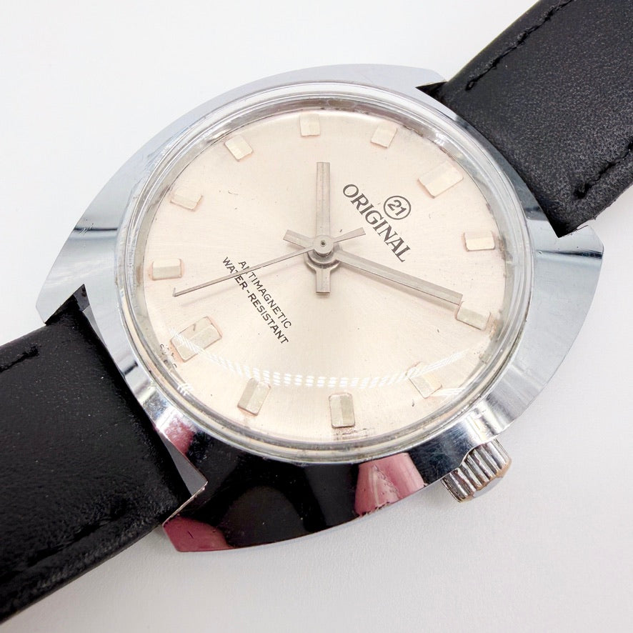 21 Original Vintage Swiss Manual Wind Wristwatch – c.1970s – Working