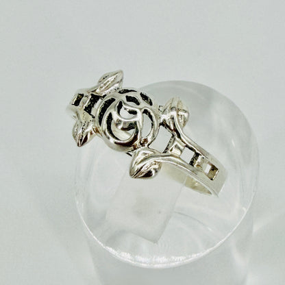 Vintage Kit Heath 925 Sterling Silver Celtic Knot Ring UK Size S KH-93