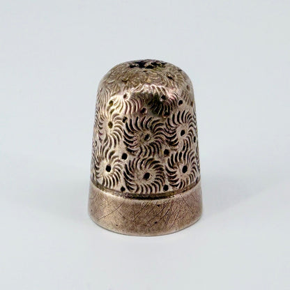 Antique Sterling Silver Thimble – Birmingham 1919 – S. J. Levi & Co.
