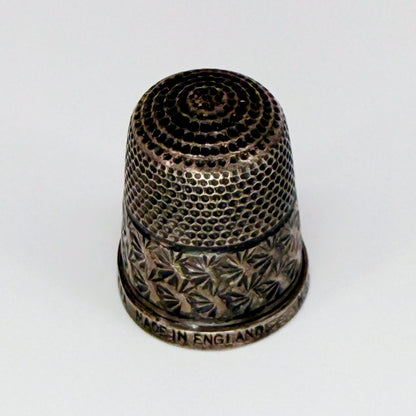 Vintage Sterling Silver Thimble – "THE SPA" – H.G. & S.