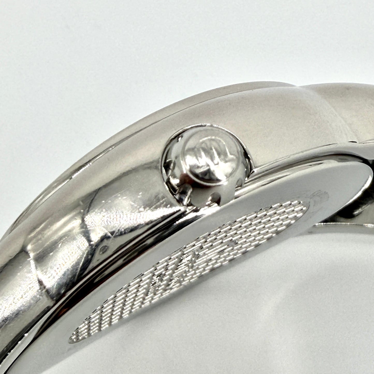 Maurice Lacroix SH1018 Swiss Quartz Watch – ETA 955.112