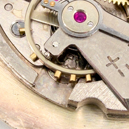 Peseux 330 "MuDu" 17 Jewels Wristwatch Movement & Dial - Running Fast