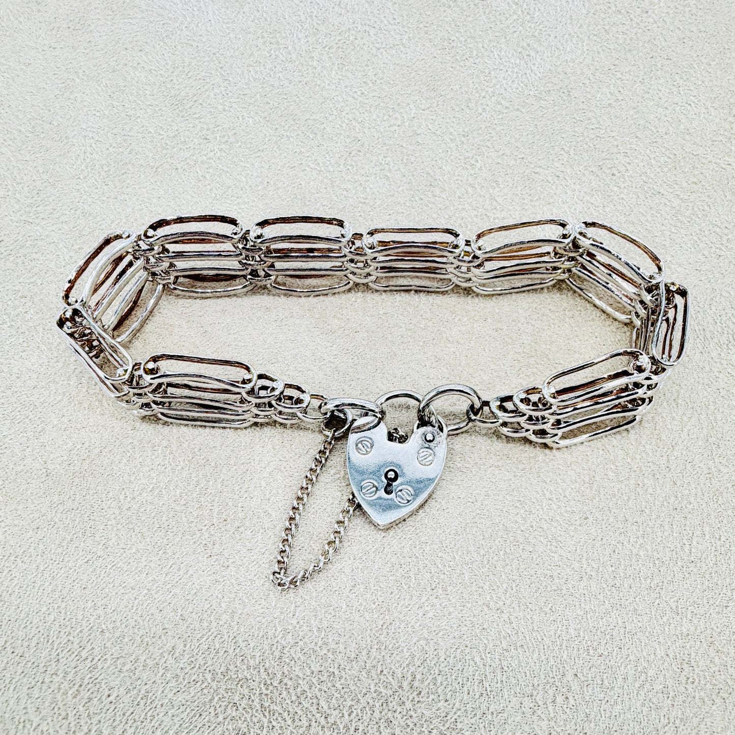Vintage Sterling Silver Gate Link Bracelet - Heart Padlock - Hallmarked