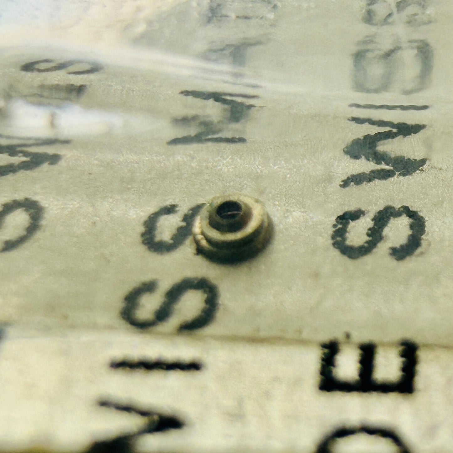 Omega 712 - Incabloc Original Chatons 311.75 59 – Lower Jewel Hole