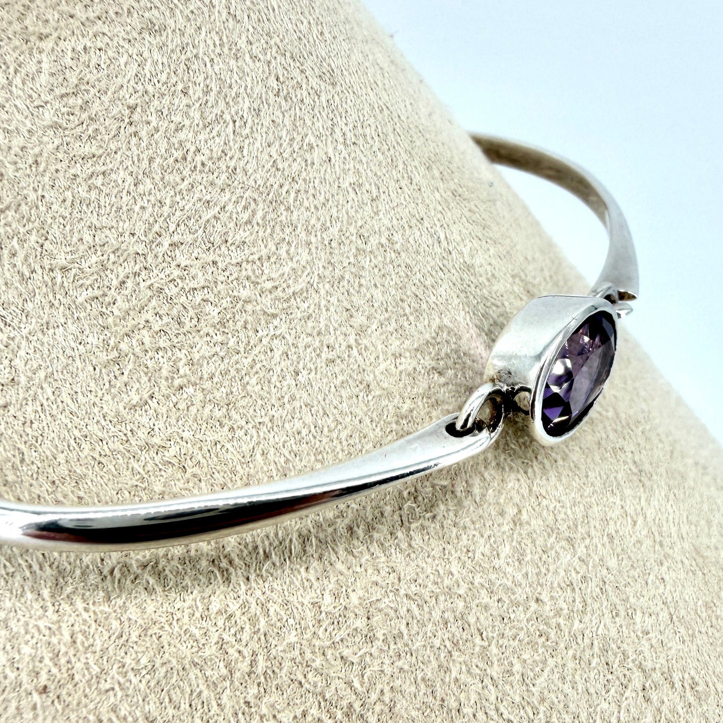 Kit Heath 925 Sterling Silver Amethyst Bangle – Edinburgh Hallmark
