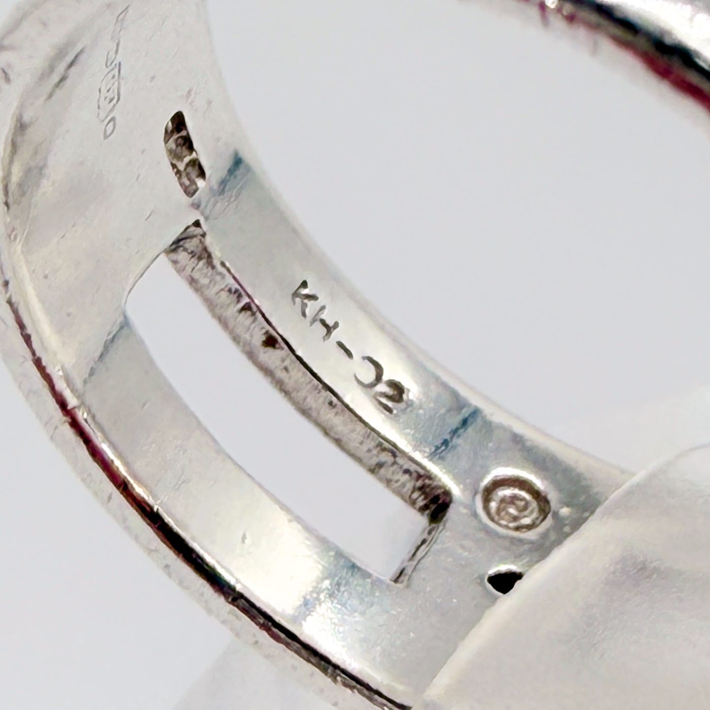 Vintage Kit Heath Sterling Silver & Diamond Ring, London Hallmark, UK Size T - image 8